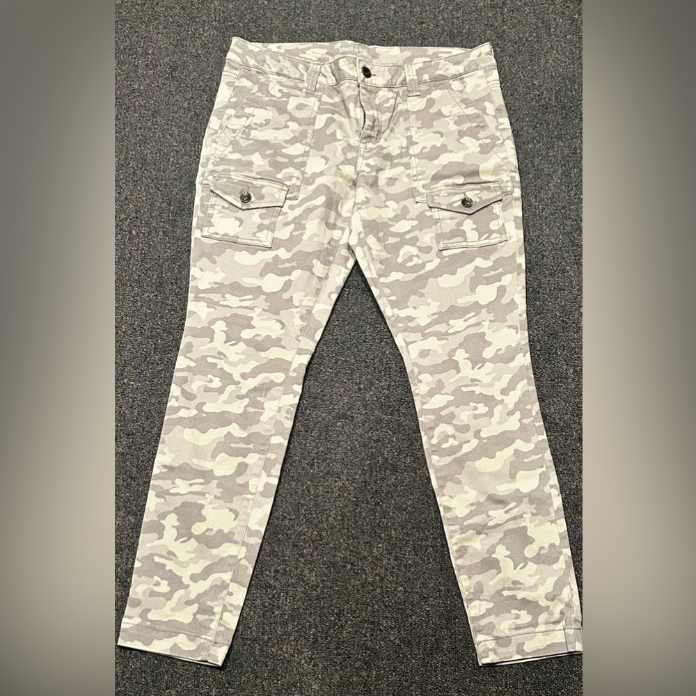 GAP  Gray Camouflage Cargo Pants